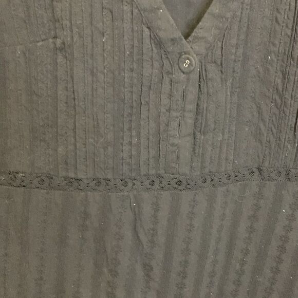 Urban Outfitters Bria Black Eyelet Pleated Short Sleeve Frock Mini Dress Size S - Picture 6 of 15